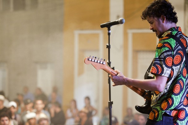 Show de Siba em Goiana (Foto: Clara Gouvêa)
