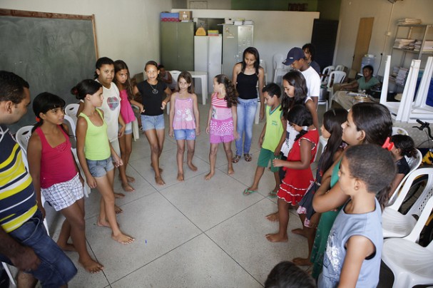 Oficina Samba de Coco - Percussão e Trupé, em Inajá (Foto: Clara Gouvêa)