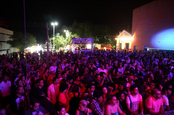 Público prestigiou os últimos shows de Arcoverde (Foto: Costa Neto)