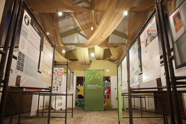 Tipos Latinos está na Estação Ferroviária (Foto: Clara Gouvêa)