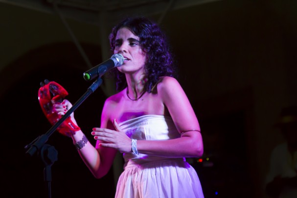 A cantora Lu Rabelo será uma das atrações da noite