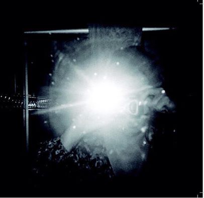 O vinil 'Espaço - Tempo' (capa) teve produção da Anilina Produções e Soluções Criativas Reprodução/capa