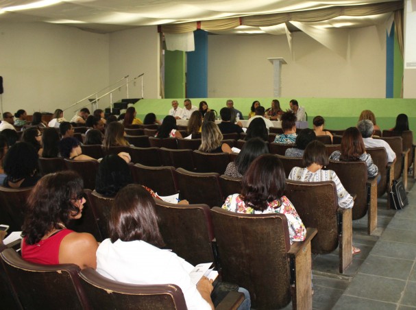 Professores da Rede Municipal de Ensino de Petrolina na abertura do Clisertão Escola 2017