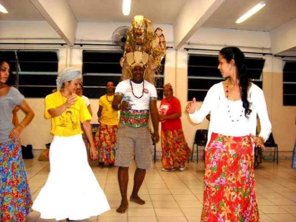 Oficina de dança afro