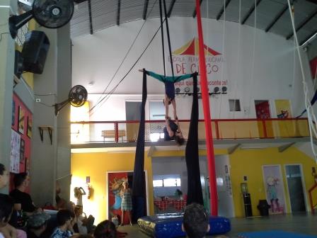 Primeiro dia de atividades na Escola Pernambucana de Circo