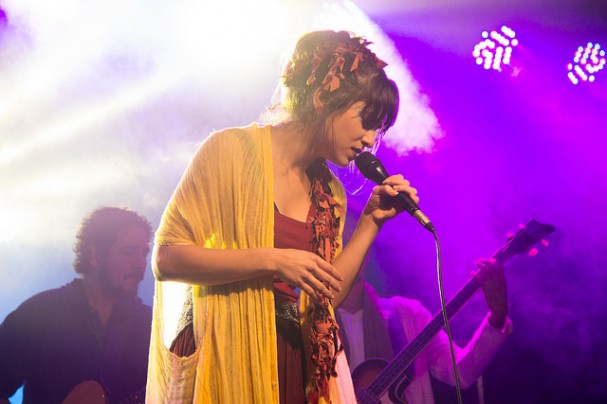 Flaira Ferro une música e dança. Foto: Fer Verícimo/ Secult-PE