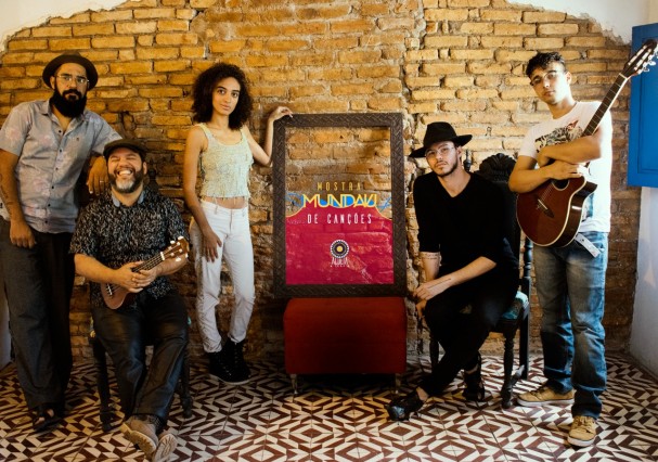 Hellen Gouveia - Design Diego Bias