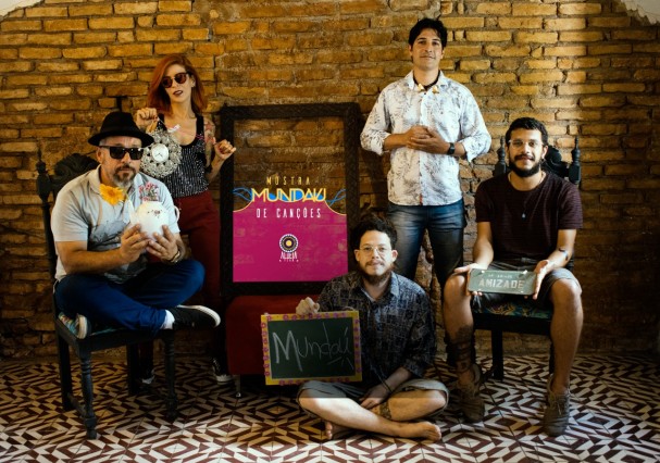 Hellen Gouveia - Design Diego Bias