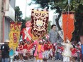 Cortejo de blocos seguiu pelas ruas de Garanhuns (Foto: Costa Neto)