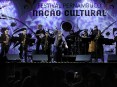 Orquestra Rockfônica abriu a noite tocando rock em ritmo de frevo (Foto: Eric Gomes)