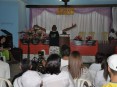 Pérola dança ao som de "Se eu quiser falar com Deus" (Foto: Wilson)