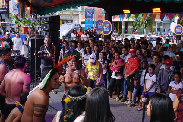 Grupo Flishimayá Fulni-ô de Águas Belas durante o Festival Pernambuco Meu País, em Buíque - Imagens: Afrorec