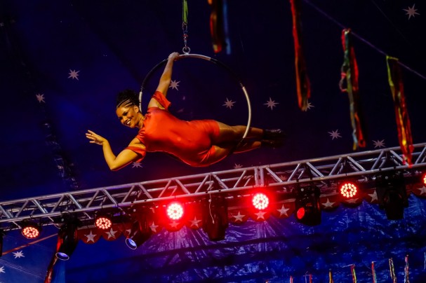 País do Circo Lona Alakazam