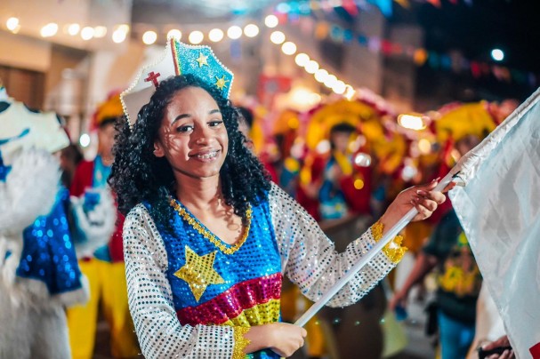 Estiveram presentes o Caboclinho Canidé, os Caretas de Triunfo, a Escola de Samba Galeria do Ritmo, o Clube de Boneco Seu Malaquias, o Bloco Caravana Andaluza do Engenho Abreus, o Urso da Rua do Sapo, o Maracatu Carneiro Manso e o Maracatu Estrela Brilhante de Igarassu